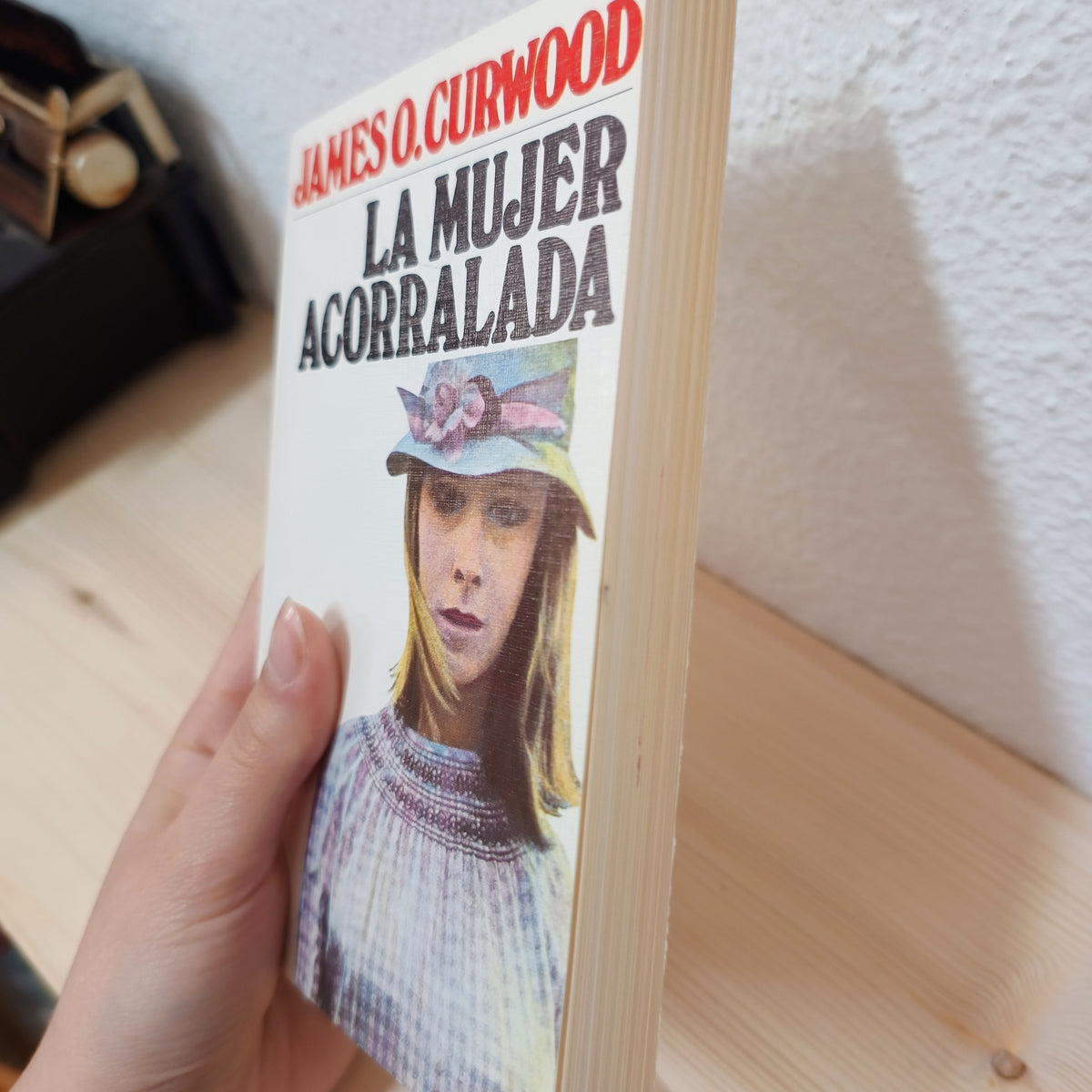 La mujer acorralada 2ª mano