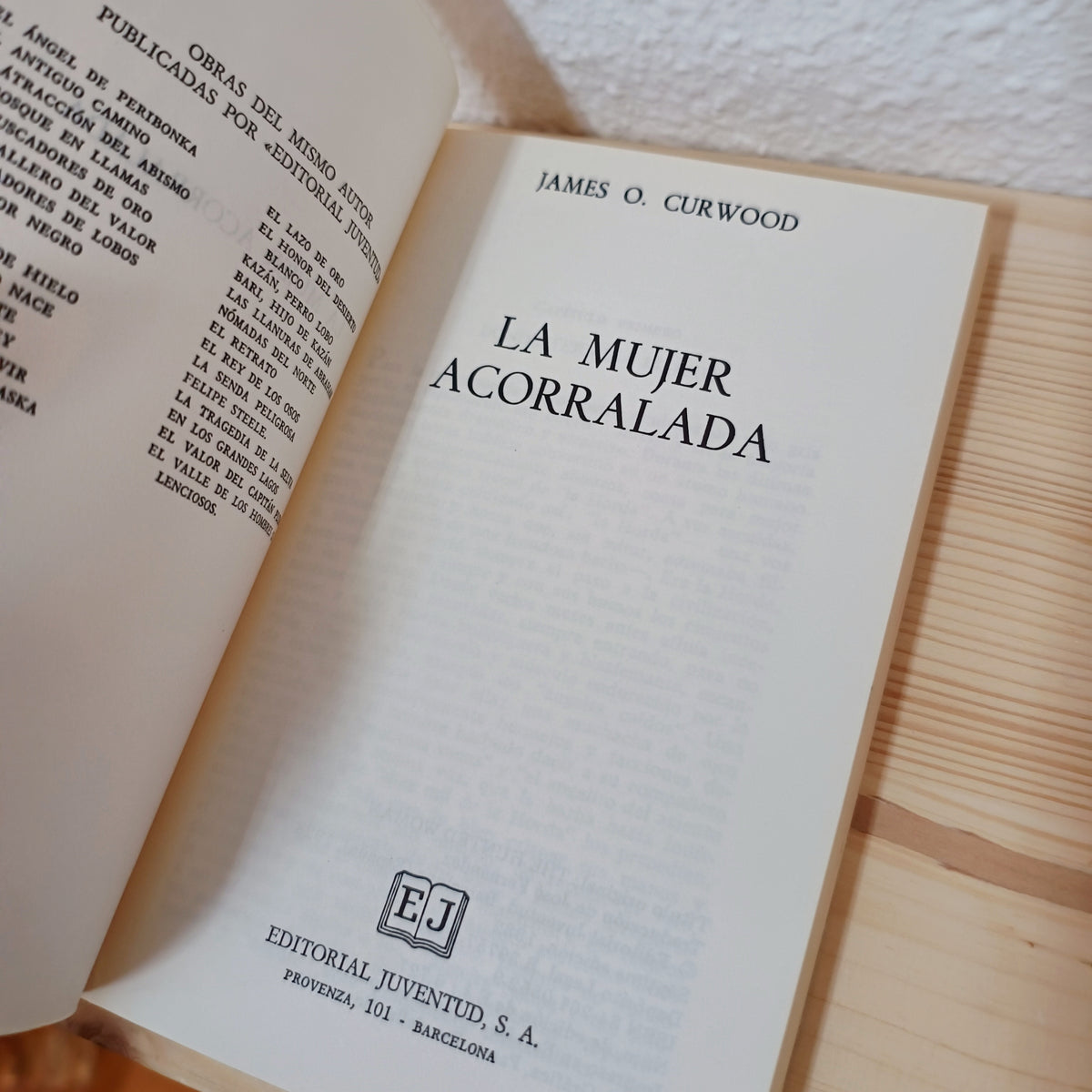 La mujer acorralada 2ª mano