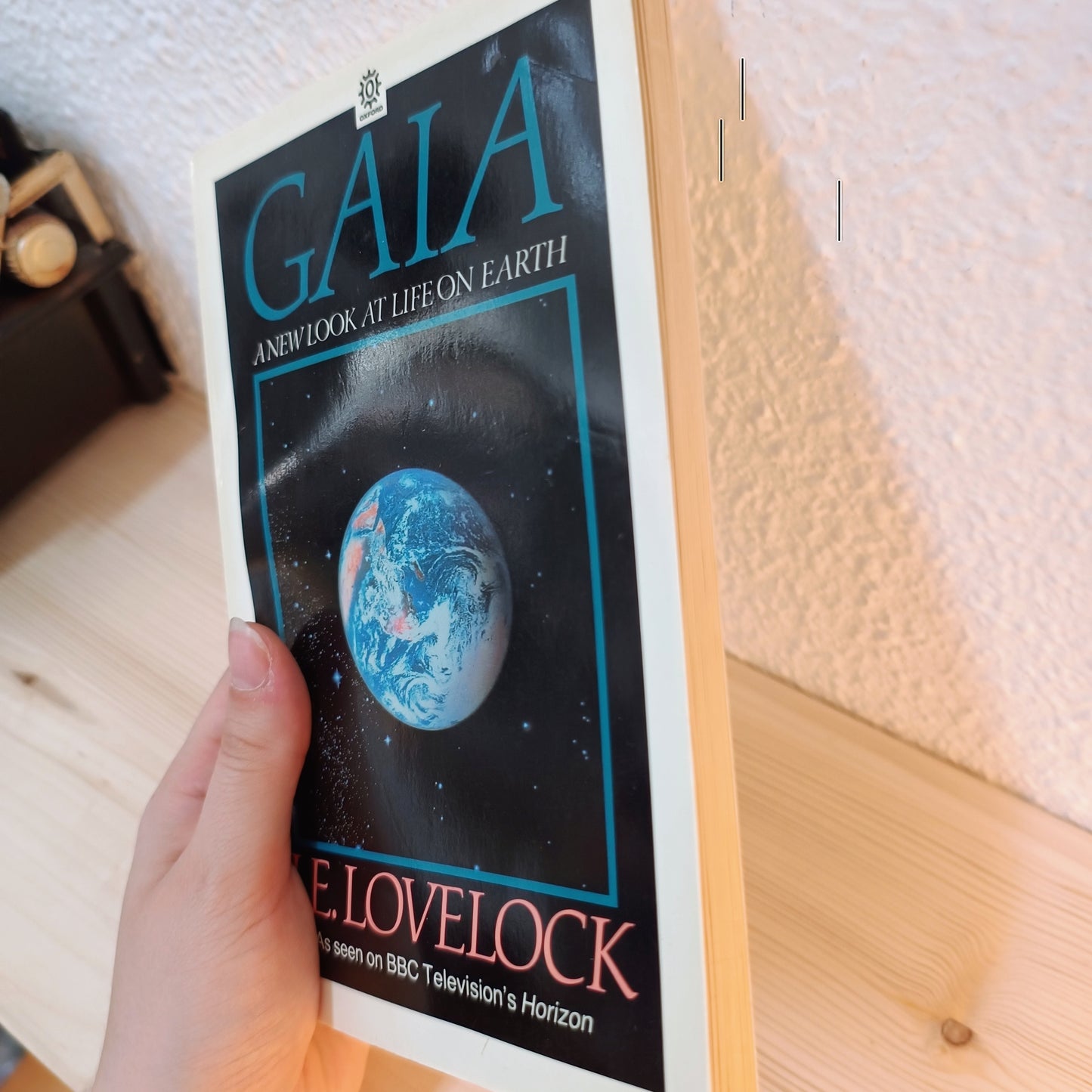 Gaia: A new look at life on earth 2ª mano