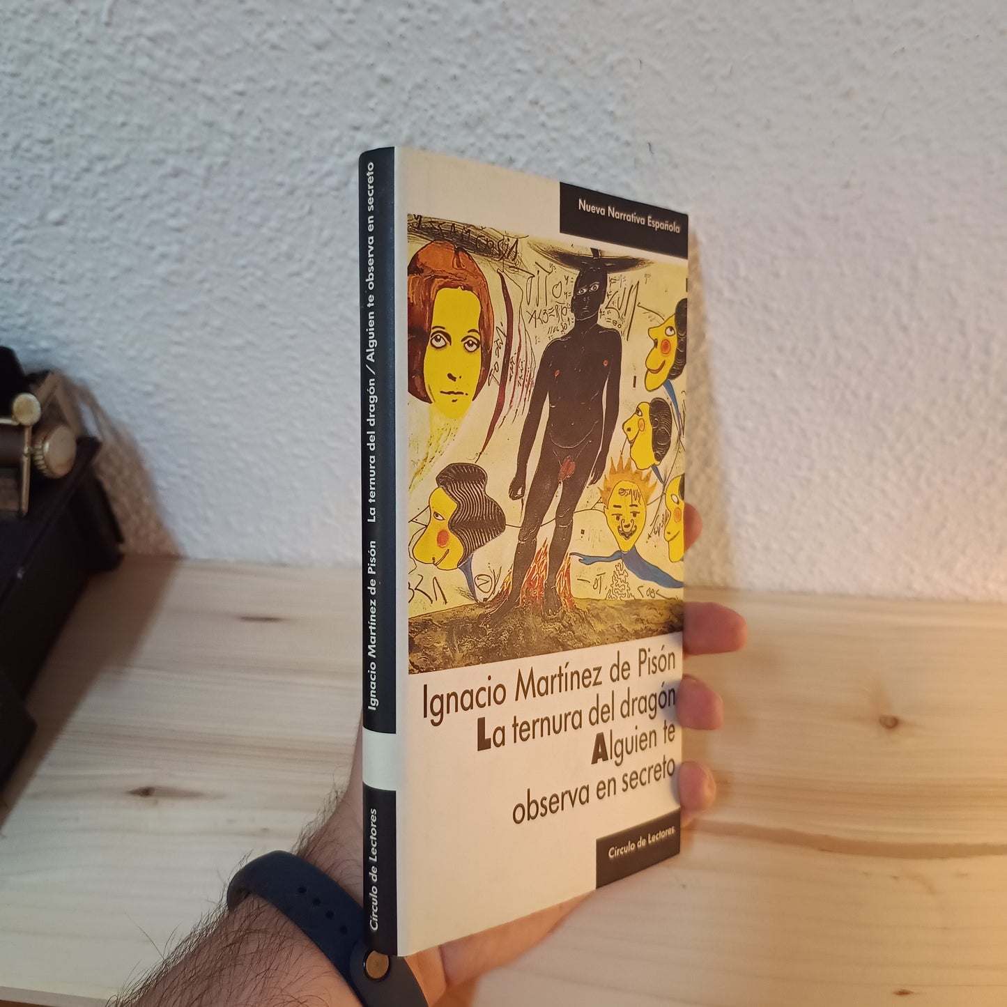 La ternura del dragón. Alguien te observa en secreto. 2ª mano